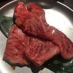 焼肉 弘商店 - 上カルビ