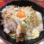 麺屋 桐龍 - 再訪問 2019/04 まぜそば(豚2枚)+たまねぎ 「ニンニクアブラ」(900円)
