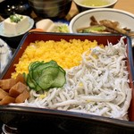 三惚 - 日替わり定食(900円)