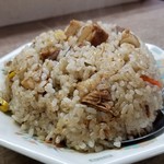 龍王 - 牛肉バター炒飯