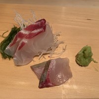 すし乾山 大阪北新地店 - たい、しまあじの刺身