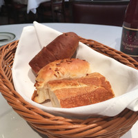 ウルフギャング・ステーキハウス 福岡店 - パン