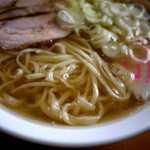 青竹手打ラーメン 日向屋 - らーめん（麺少な目）