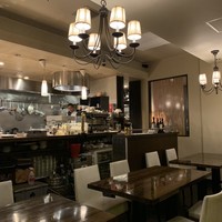 エビスエスクラッシコ - 広々店内