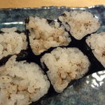 鮨げん家 - ブラックペッパー細巻き