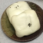 Naru ya - 餡入り芋まんじゅう 110円 税込
