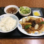 中華新楽 - 酢ブタ定食（７８０円）