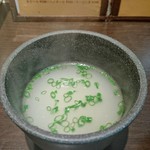 チャーハン王 - チャー王セットの鶏スープ