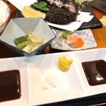 黒福多 - 黒カツヒレランチの副菜