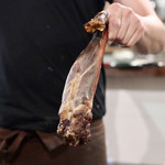 酒とタイ料理 ピッサヌローク - 穴熊のタイ焼酎漬け