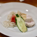 酒とタイ料理 ピッサヌローク - 蒸し鶏とごはん（カオマンガイ）