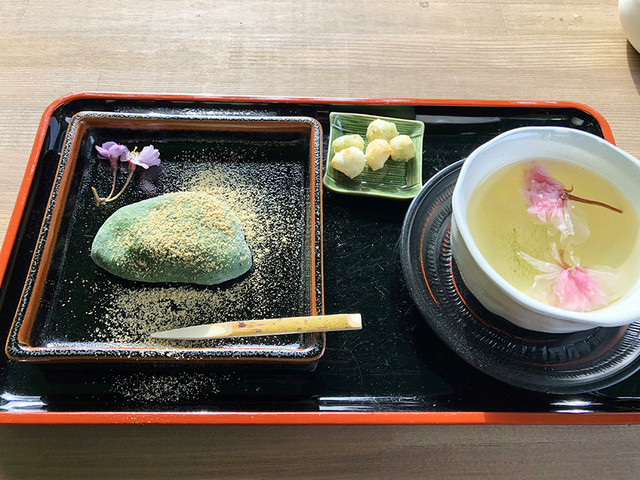 大原野の草餅 こばやし 洛西口 甘味処 食べログ 大原野の草餅 こばやし 洛西口 甘味処 食べログ