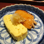 銀座うち山 - サクラマスの焼き物とだし巻き卵