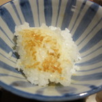 銀座うち山 - お代わりのご飯はお焦げ有り♡