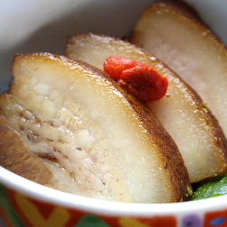 ～今日の一品～40年の継ぎ足しタレの深みある味【豚の角煮】