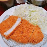 とんかつ 一頭揚げ 亀かわ - 