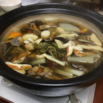 かたつむり - ヤマドリダケと天然キノコの鍋