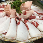 かたつむり - 猪、ツキノワグマ、穴熊 しゃぶしゃぶ 花山椒と