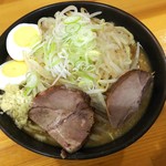 綾瀬 大勝軒 - 特製ラーメンニンニク有700円