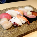 Kaitenzushi Honjin - 