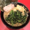 横浜ラーメン おか本