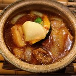 囲炉裏料理わ - こちらのランチで、ご飯がススム系１位の角煮(*´艸`*)
      ※にゃに調べ