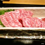 飛騨牛一頭家 馬喰一代 名古屋 - 牛刺し大とろ