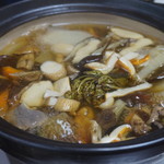 かたつむり - 天然キノコの鍋