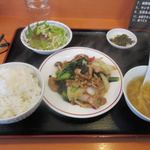 源中縁 - この日のＢ定食は豚肉と野菜のオイスターソース炒めで７３０円。