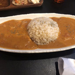 FAB - 薬膳とバタートマトチキンカレーのハーフ＆ハーフ