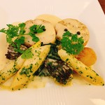 SUGALABO - 機内食の大山地鶏とホワイトアスパラガス