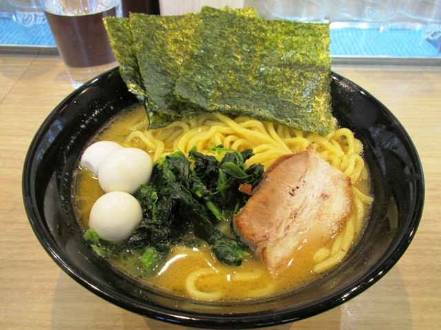 横濱家系ラーメン 海老名家 海老名 ラーメン 食べログ