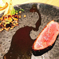 ラ・ボンヌターブル - 