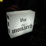 Bar The Monarch  - モナ－クのサイン