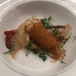 ビストロ ダイア - オマール海老のポワレ ローストとカダイフ包み アメリケーヌソース