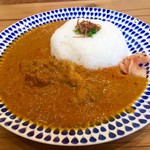 暁タップス 銀座 - ほろほろ鳥のナッツカレー
