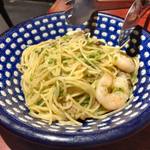 調布っ子ダイニング ペコリ - 海老とアサリと生海苔のパスタ
