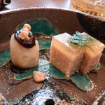 味勧屋 - 前菜：タラの子の煮凝り 小芋の田楽