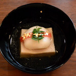 味勧屋 - かにしんじょうと胡麻豆腐