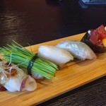 Gotemba Sakuraike - おまかせ5種寿司