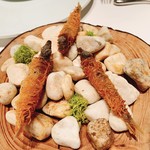 ア・ニュ ルトゥルヴェ・ヴー - 