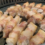 熟成肉専門店 ヨプの王豚塩焼 - 