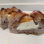 パンドール - 【2019.04】りんごのカンパーニュ