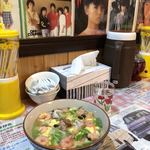 びいどろ - SSCS桜中華海老増1,000円…オフコースに見つめられながらいただきました♪