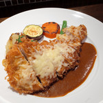 ラトリエ プリュ - ポークチーズカツレツ