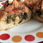 ブーランジュリ・マルシェ - 高菜めんたい切り口