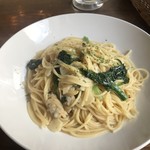 チョッピーノキッチン - 日替わりパスタ  500円(ほうれん草とあさりのペペロンチーノ)