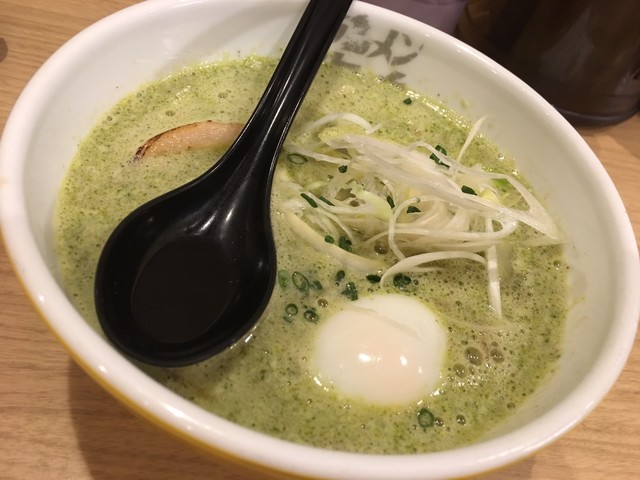 ラーメン海鳴 博多デイトス店>