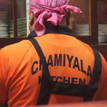 チャミヤラキッチン - マスターの大きな背中もあと何回見れるのだろう