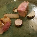 アル・ケッチァーノ - ◆「庄内豚のグリルと藤沢カブの焼畑仕立て」